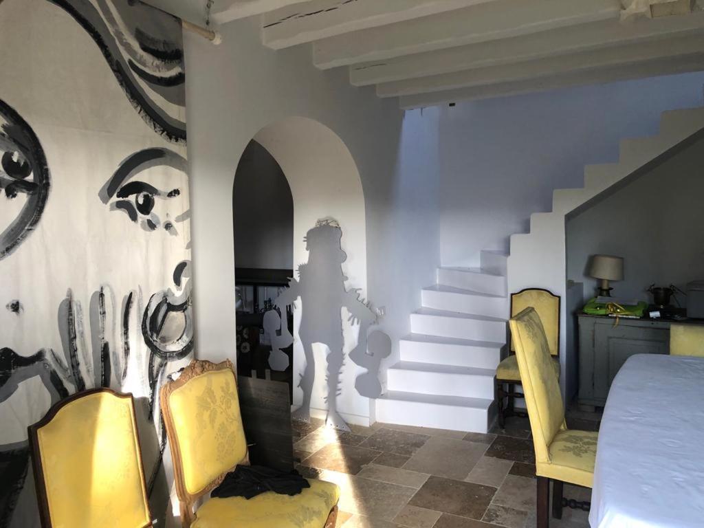 Perche King'S Bedroom In Maison Nomade Chic Cour-Maugis-sur-Huisne Exterior foto